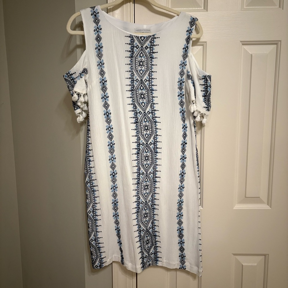 Sandra Darren Cold Shoulder Blue & White Embroidered Dress